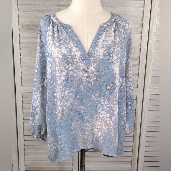 Cynthia Rowley Tops - CYNTHIA ROWLEY Blouse 3/4 Sleeves Open V Neckline Blue/Multi-Large